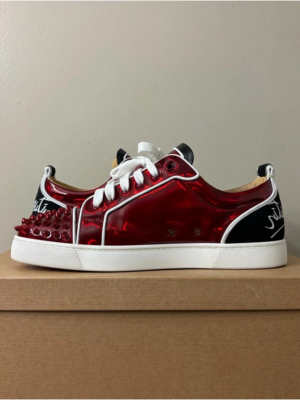 *Sold* Fun Louis Junior Spikes Flat 'Version Loubi'
